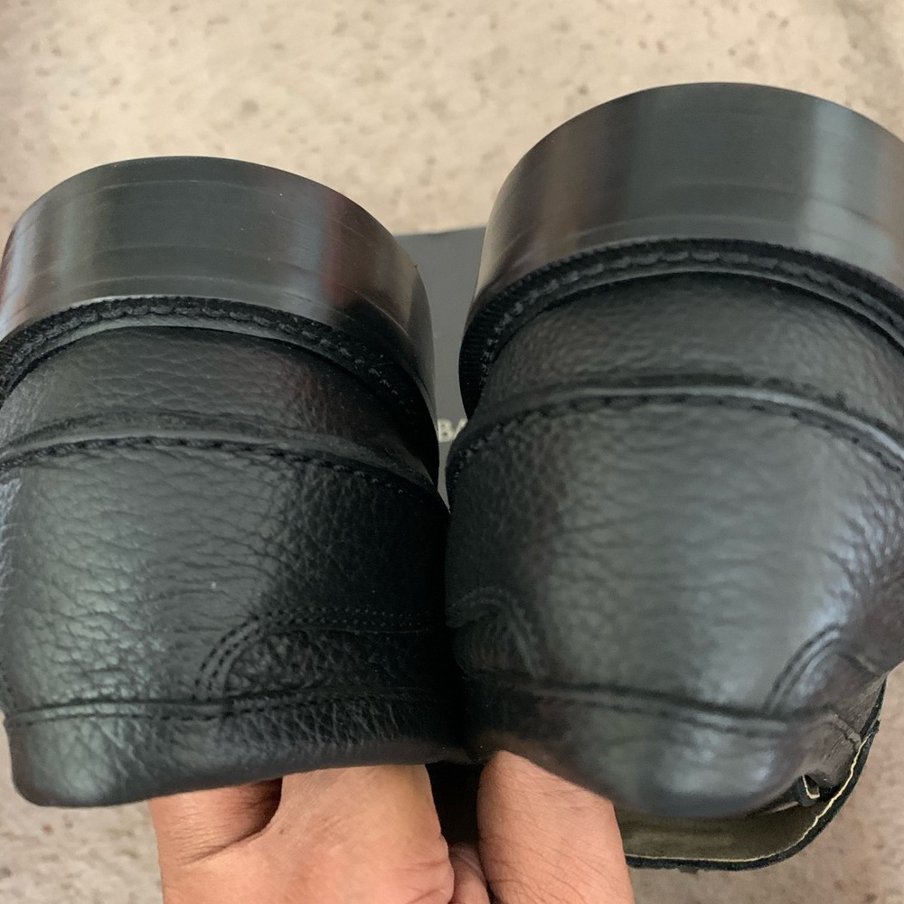 Shoes - Picture 5 of 5